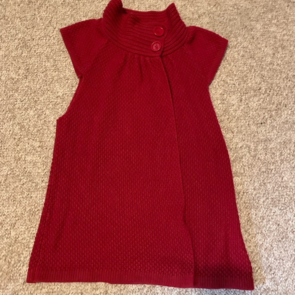 Unique retro sweater vest.